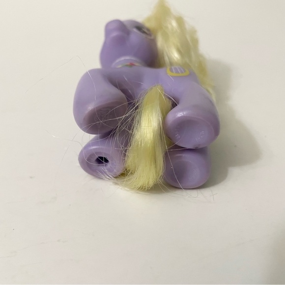 MLP My Little Pony Lyrica Lilac Figure Toy - Picture 10 of 15